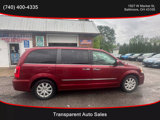 Used 2016 Chrysler Town & Country Touring image 4