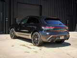 Certified 2025 Porsche Macan image 3