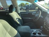 Used 2015 Nissan Pathfinder SV image 2