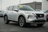 Used 2022 Nissan Rogue SV image 2