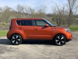 Used 2019 Kia Soul + image 2