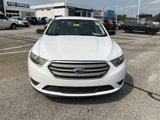Used 2015 Ford Taurus SE image 2
