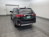 Used 2017 Mitsubishi Outlander SE image 6