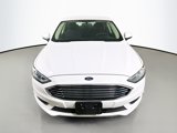 Used 2018 Ford Fusion SE w/ Fusion SE Technology Package image 2