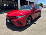 Used 2019 Toyota Camry L image 1