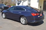 Used 2017 Chevrolet Malibu LT image 4
