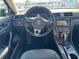 Used 2013 Volkswagen Passat 2.5 SEL image 3