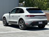 Certified 2025 Porsche Macan image 3