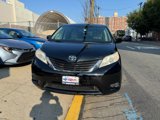 Used 2011 Toyota Sienna LE image 4