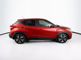 Used 2020 Nissan Kicks SV image 2