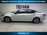 Used 2024 Nissan Altima 2.5 SV image 2