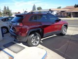 Used 2019 Jeep Cherokee Trailhawk image 4