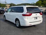 Used 2016 Toyota Sienna LE image 3