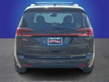Used 2021 Chrysler Pacifica Touring-L w/ Premium & Safety Sphere Group image 5