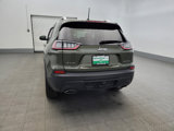 Used 2019 Jeep Cherokee Limited image 6