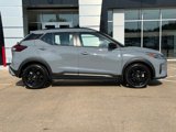 Used 2023 Nissan Kicks SR w/ SR Premium Package image 3