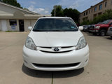 Used 2010 Toyota Sienna image 2