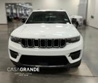 New 2025 Jeep Grand Cherokee Laredo image 2