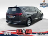 Certified 2023 Chrysler Pacifica Touring-L image 5
