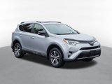 Used 2018 Toyota RAV4 XLE image 2