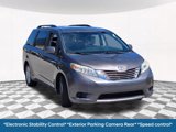 Used 2015 Toyota Sienna LE image 4