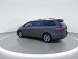 Used 2014 Toyota Sienna LE image 2