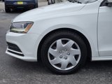 Used 2017 Volkswagen Jetta S image 4