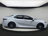Used 2024 Toyota Camry SE image 4