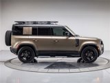 Used 2020 Land Rover Defender 110 HSE image 6