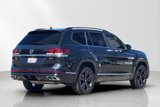 Used 2021 Volkswagen Atlas SE w/ Panoramic Sunroof Package image 3