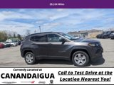 Used 2022 Jeep Compass Latitude w/ Convenience Group image 2