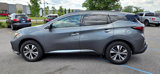 Used 2020 Nissan Murano SV image 2