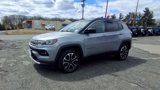 Used 2022 Jeep Compass Limited image 3