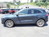 Certified 2022 Ford Escape SE image 2