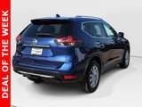 Used 2018 Nissan Rogue SV image 3