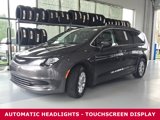 Used 2020 Chrysler Voyager Lxi image 2