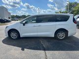 Used 2022 Chrysler Voyager LX image 2
