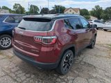 Used 2022 Jeep Compass Limited image 3