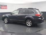 Used 2013 Subaru Outback 3.6R Limited image 2