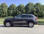 Used 2011 Jeep Grand Cherokee Limited image 3