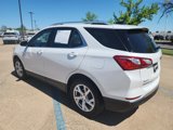 Used 2020 Chevrolet Equinox LT image 2
