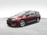 Used 2017 Chrysler Pacifica Touring-L Plus image 5
