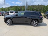 Used 2023 Jeep Grand Cherokee Limited image 5