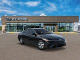 New 2025 Hyundai Elantra SE image 2