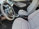Used 2019 Toyota Yaris L image 3