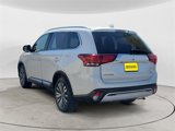 Used 2020 Mitsubishi Outlander SEL image 3