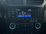 Used 2017 Ford Explorer XLT image 5