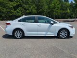 Used 2023 Toyota Corolla LE image 3