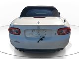 Used 2009 MAZDA MX-5 Miata Grand Touring w/ Premium Pkg image 4