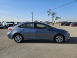 Used 2022 Toyota Corolla LE image 2